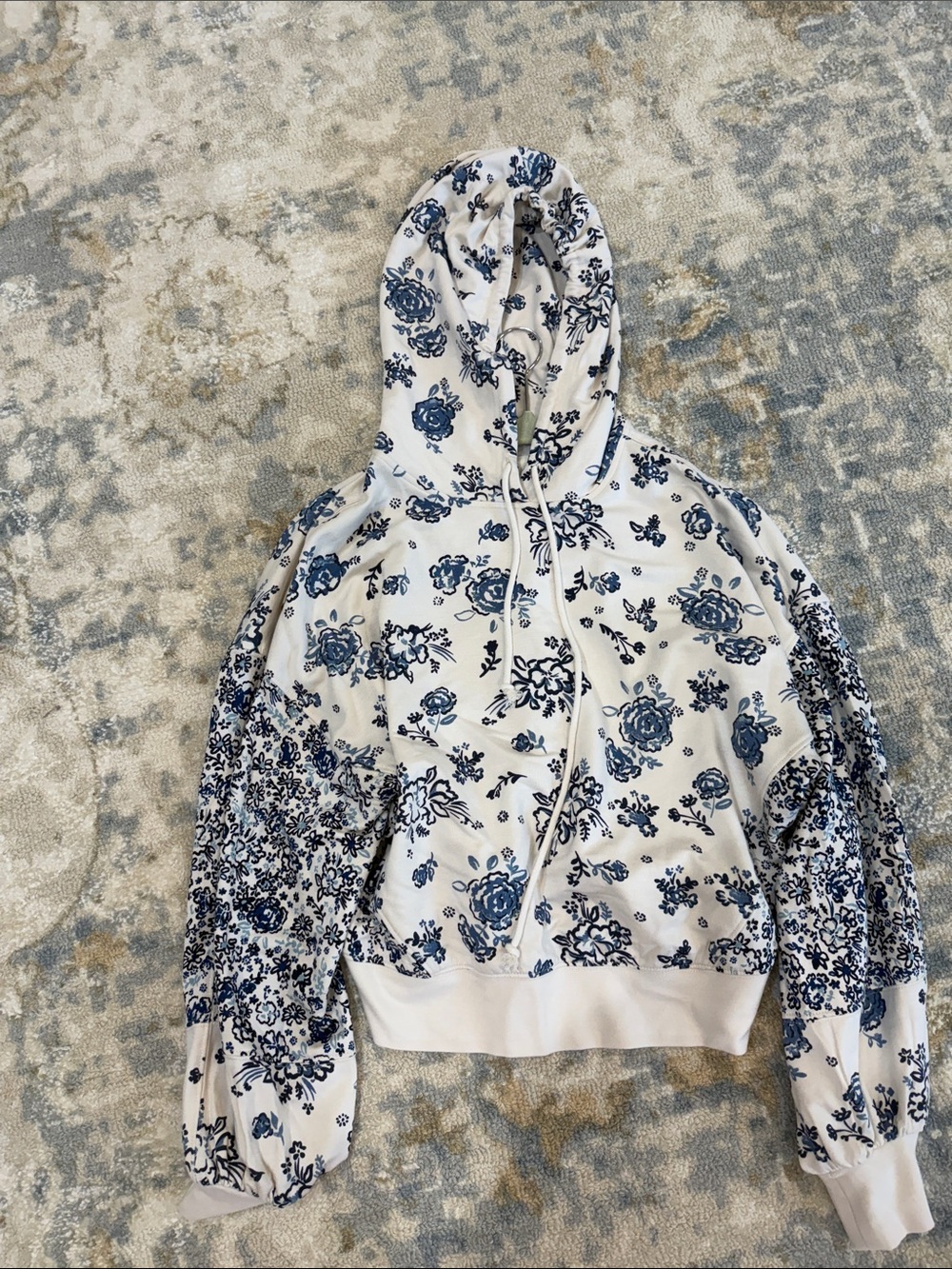 Floral sweatshirt - Picture 9 of 14